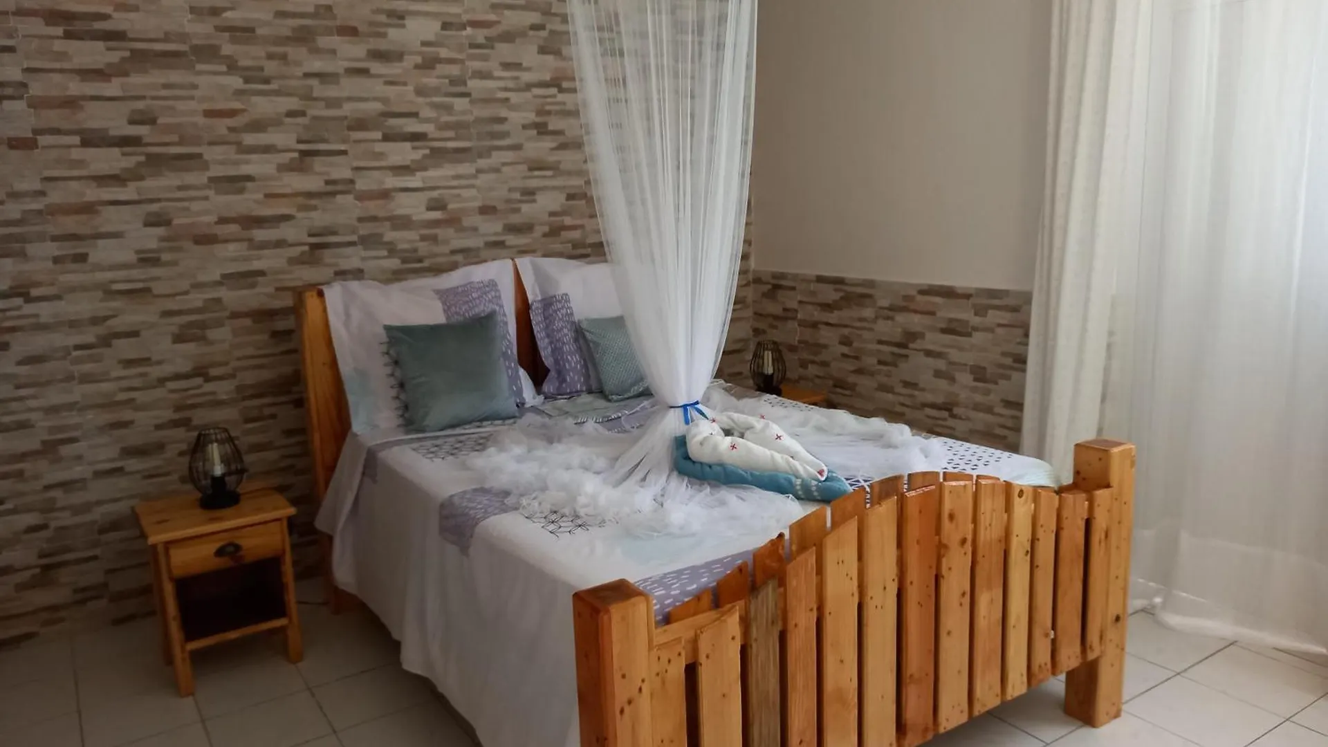 Laulaur.Location Apartment Trois-Rivieres Guadeloupe